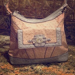 ❤️Beautiful Ostrich Shoulder Bag by Guess